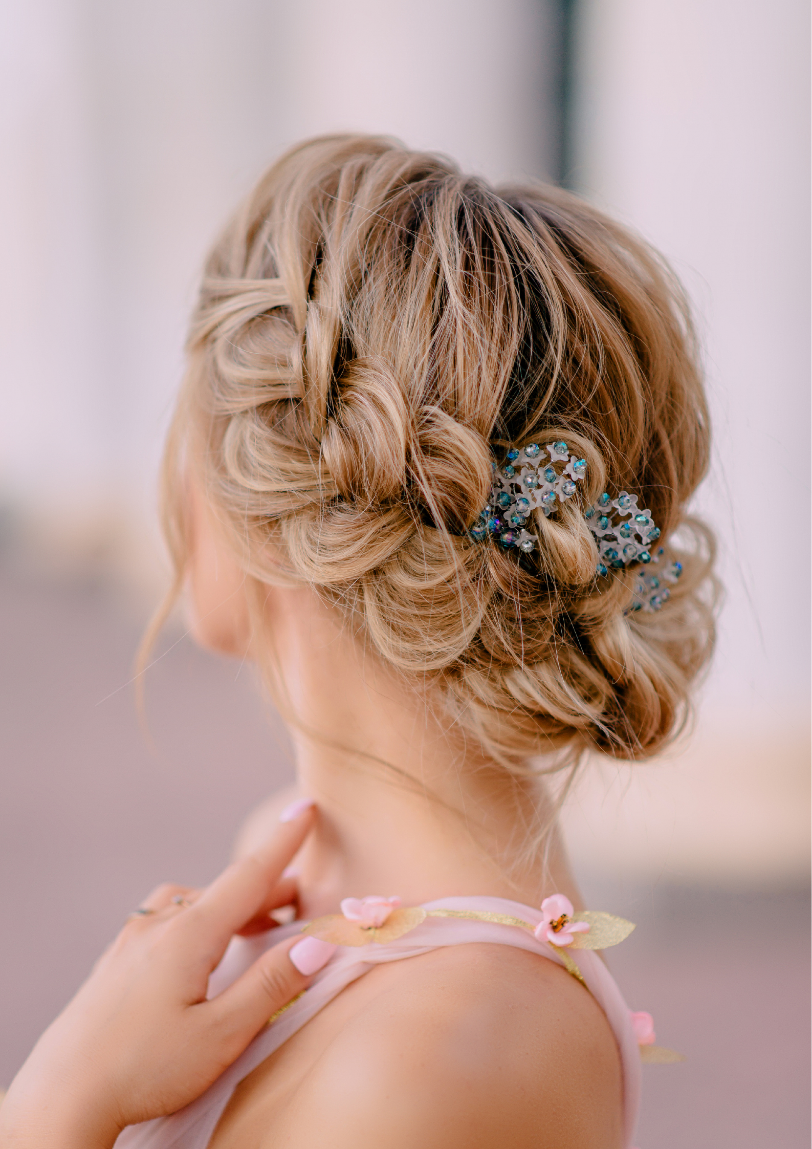 Svatební účes v boho stylu